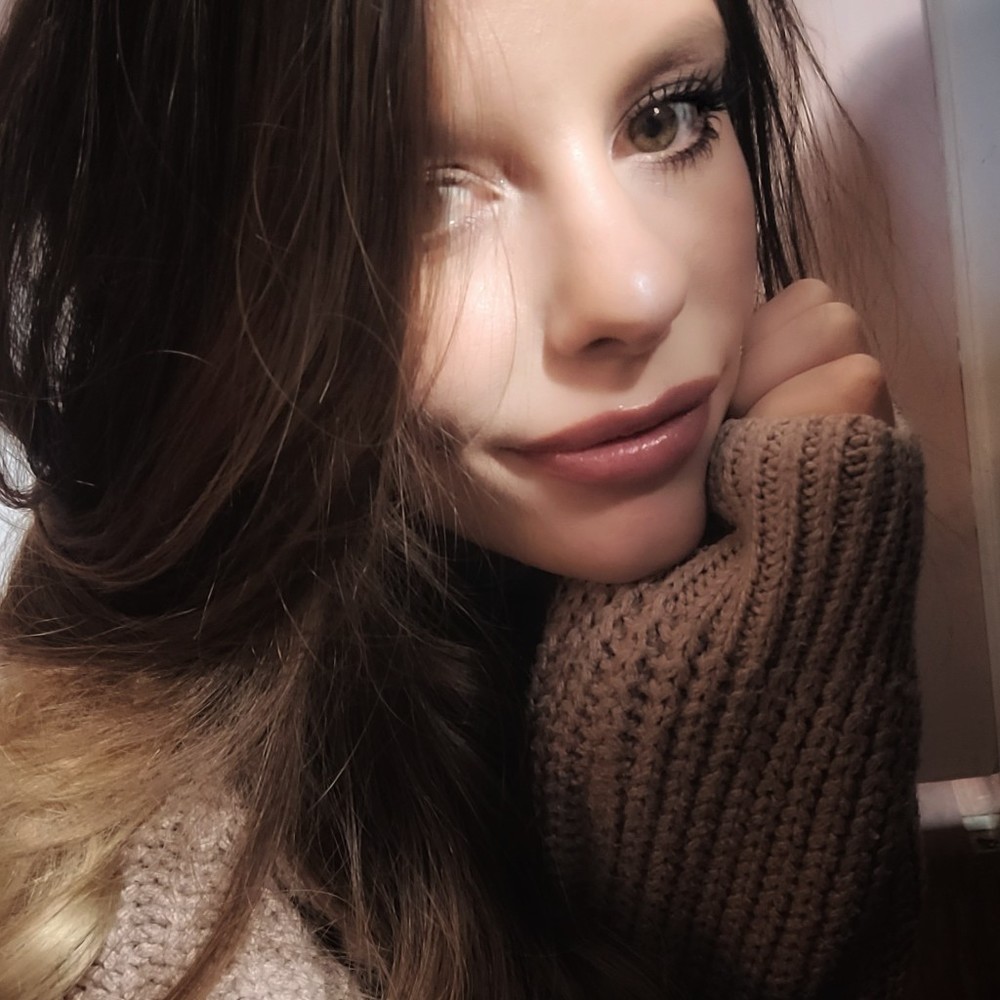 Meet your Posher, Tesha